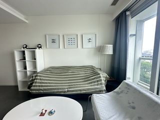 Wohnung zur Miete mit Studio in Sathon, Bangkok
