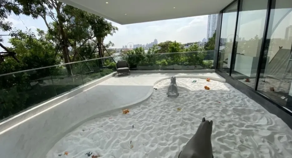 For rent 1 bed condo in Khlong San, Bangkok