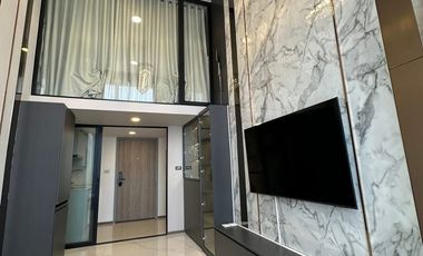 For rent 2 bedrooms condo in Huai Khwang, Bangkok