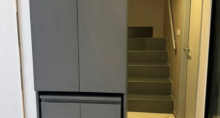 For rent 2 bedrooms condo in Huai Khwang, Bangkok