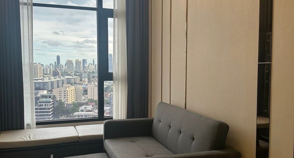 For rent 2 bedrooms condo in Huai Khwang, Bangkok