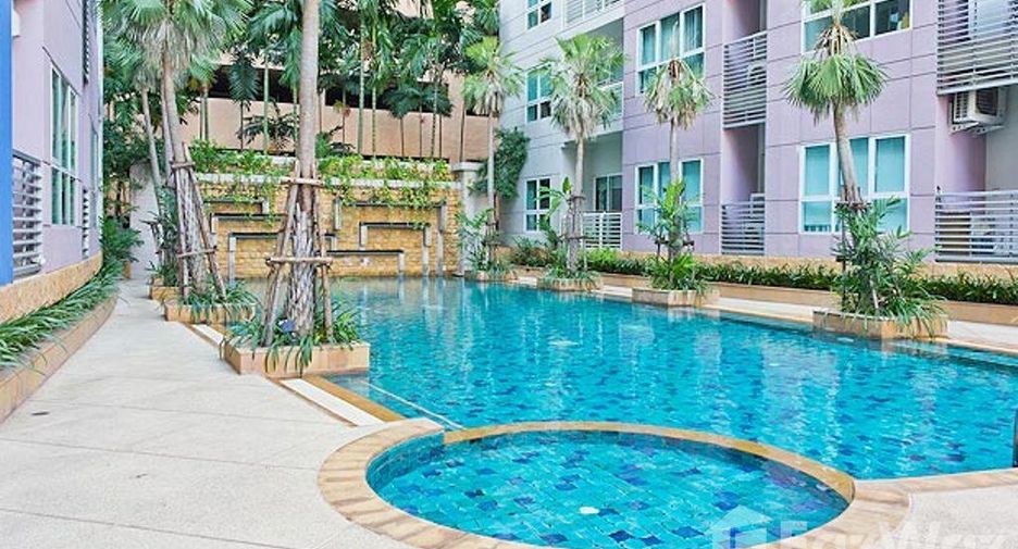 For rent 2 bedrooms condo in Watthana, Bangkok