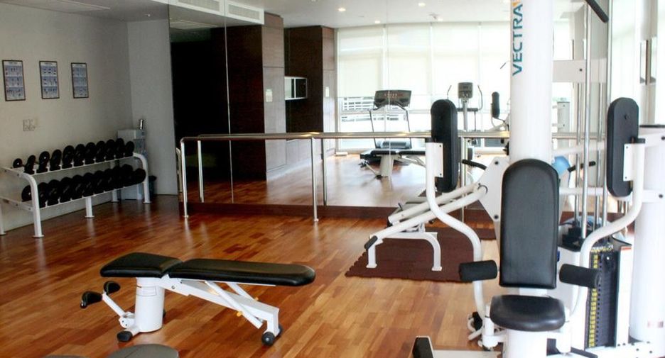 For rent 2 bedrooms condo in Watthana, Bangkok