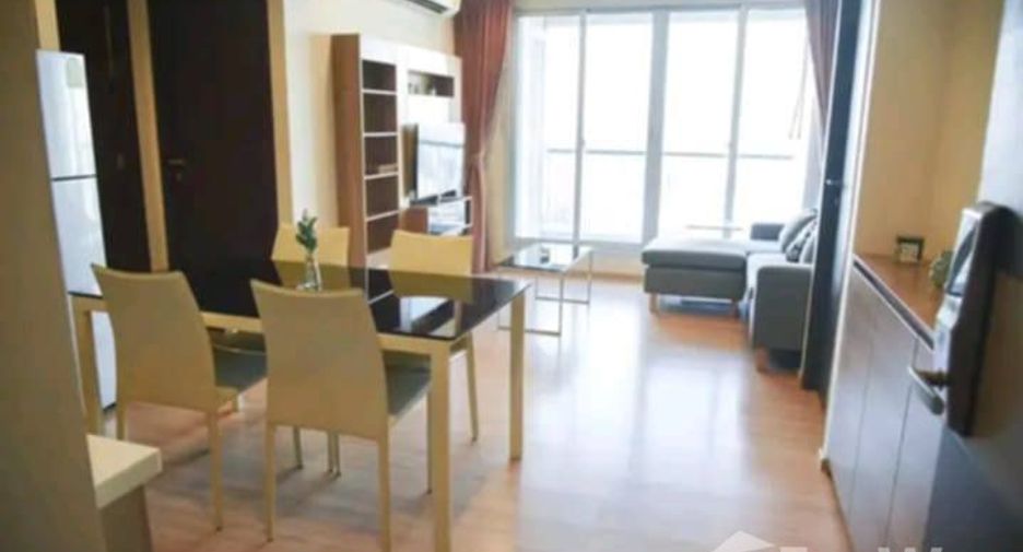 For rent 2 bedrooms condo in Sathon, Bangkok