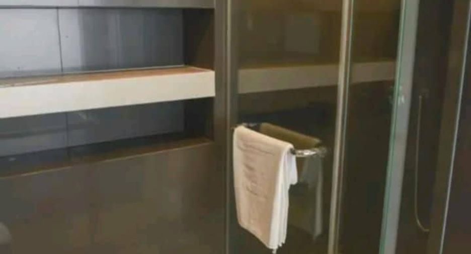 For rent 2 bedrooms condo in Sathon, Bangkok