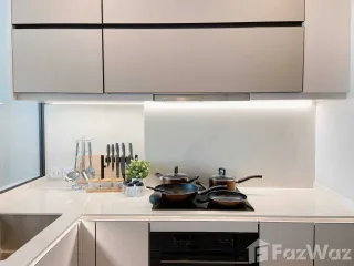 For rent 2 bedrooms condo in Ratchathewi, Bangkok