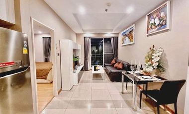 Wohnung zur Miete mit 1 Zimmer in Huai Khwang, Bangkok