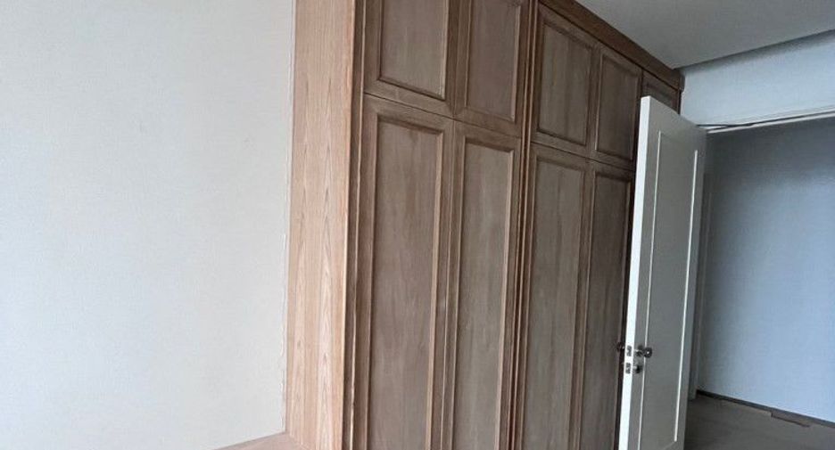 For rent 4 bedrooms condo in Bang Kho Laem, Bangkok
