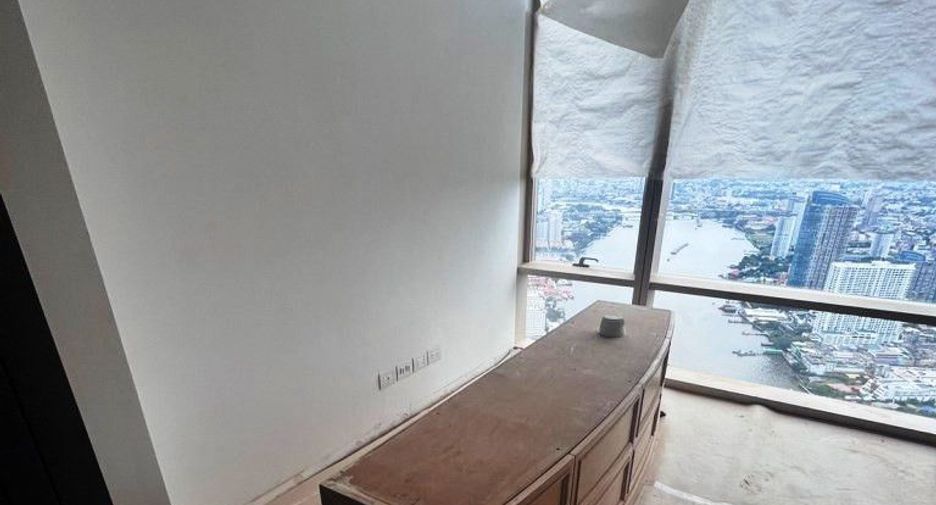 For rent 4 bedrooms condo in Bang Kho Laem, Bangkok