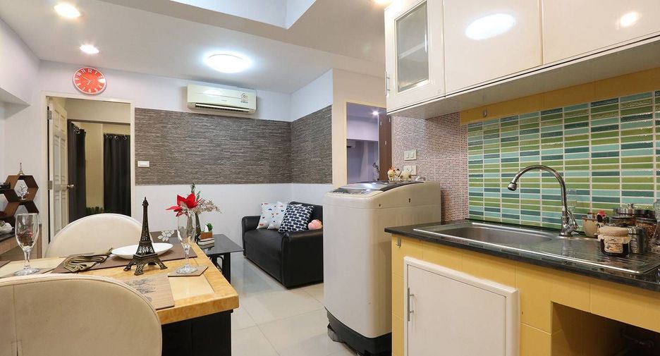 Wohnung zur Miete mit 2 Zimmer in Watthana, Bangkok