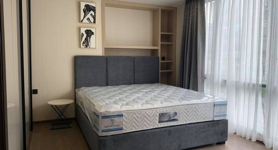 Wohnung zur Miete mit 2 Zimmer in Pathum Wan, Bangkok