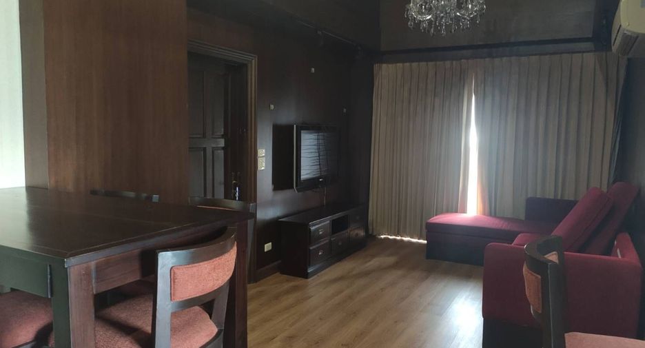 For rent 2 bedrooms condo in Yan Nawa, Bangkok