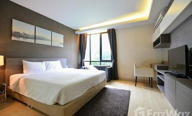 For rent 2 bedrooms apartment in Watthana, Bangkok
