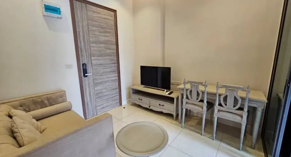 Wohnung zur Miete mit 1 Zimmer in Phra Khanong, Bangkok