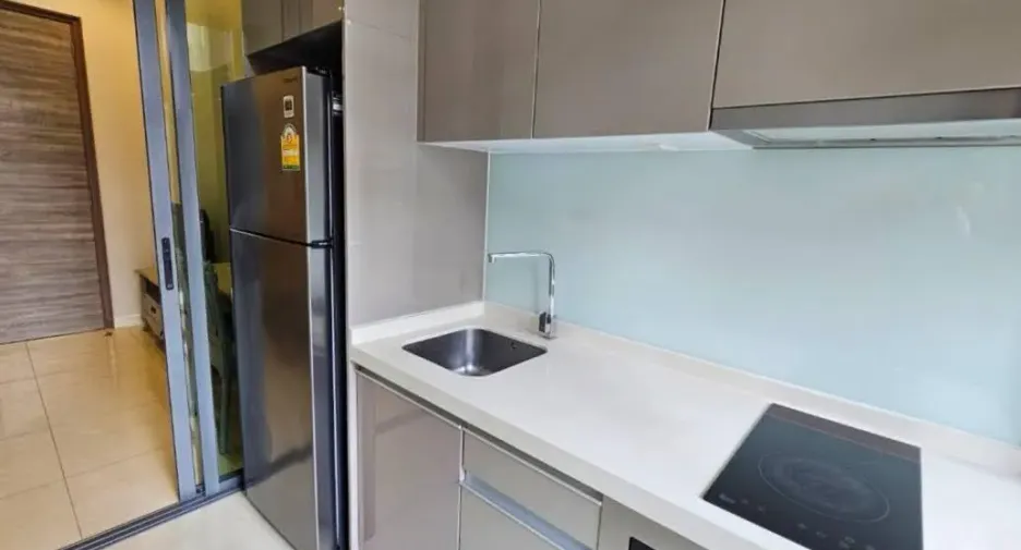 Wohnung zur Miete mit 1 Zimmer in Phra Khanong, Bangkok