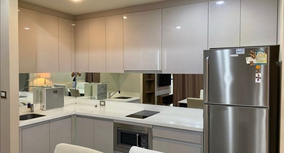 Condo en alquiler de 2 habitaciones en Sathon, Bangkok