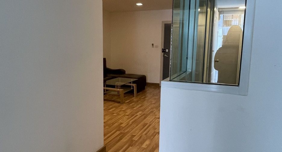 Wohnung zur Miete mit 2 Zimmer in Bang Kapi, Bangkok