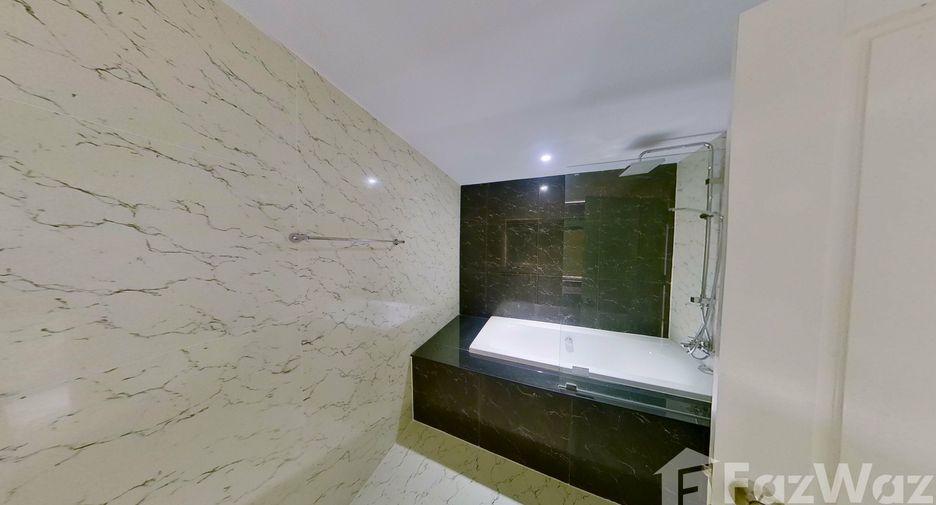 For rent 1 bed condo in Sathon, Bangkok