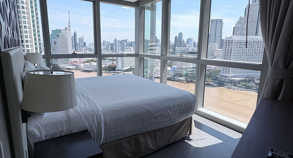 For rent 3 bedrooms condo in Sathon, Bangkok