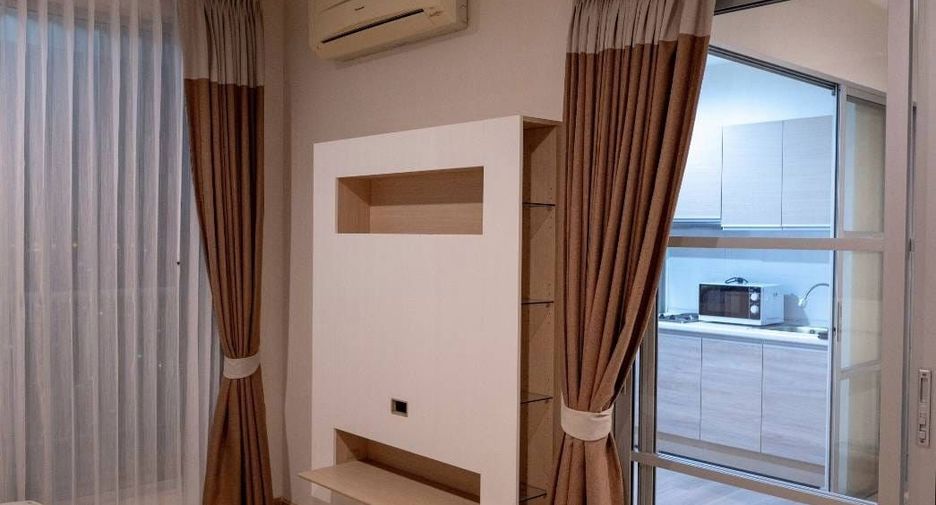À louer 1 chambre condo à Huai Khwang, Bangkok