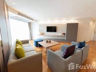 For rent 2 bedrooms condo in Yan Nawa, Bangkok