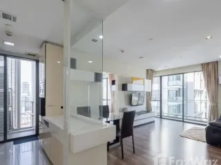 Condo en alquiler de 2 habitaciones en Phra Khanong, Bangkok