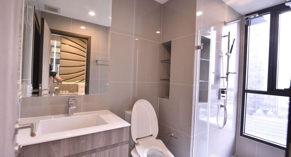 Condo en alquiler de 1 habitaciones en Watthana, Bangkok
