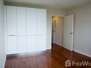For rent 4 bedrooms condo in Watthana, Bangkok