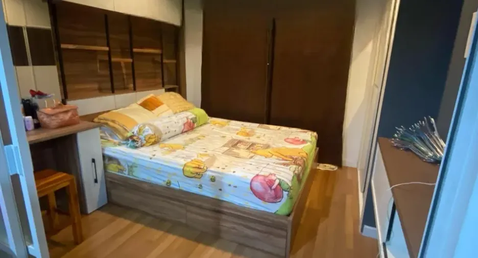 Wohnung zur Miete mit 1 Zimmer in Huai Khwang, Bangkok
