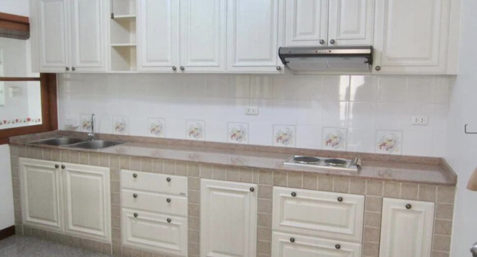 For rent 3 bedrooms house in Bang Na, Bangkok
