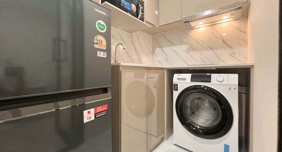 For rent studio condo in Din Daeng, Bangkok