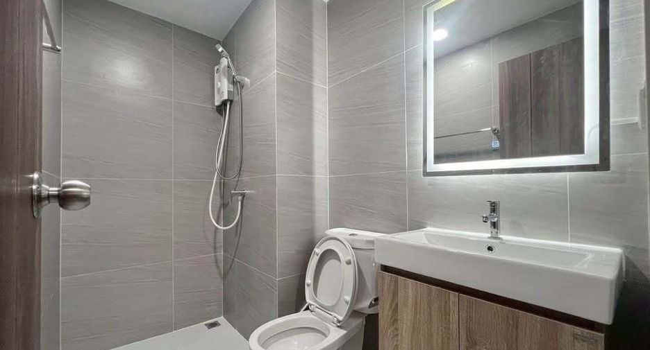 For rent studio condo in Din Daeng, Bangkok