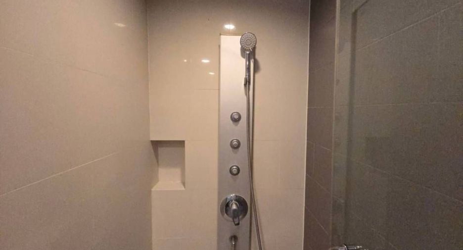 For rent 1 Beds condo in Khlong Toei, Bangkok