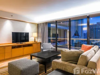 For rent 2 bedrooms condo in Yan Nawa, Bangkok