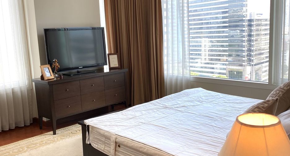 À louer 2 chambres condo à Sathon, Bangkok