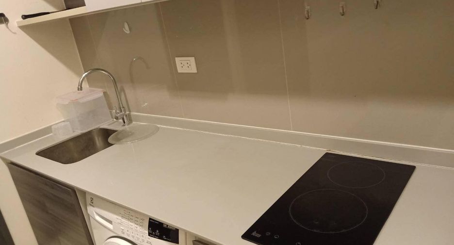 For rent 1 Beds condo in Huai Khwang, Bangkok