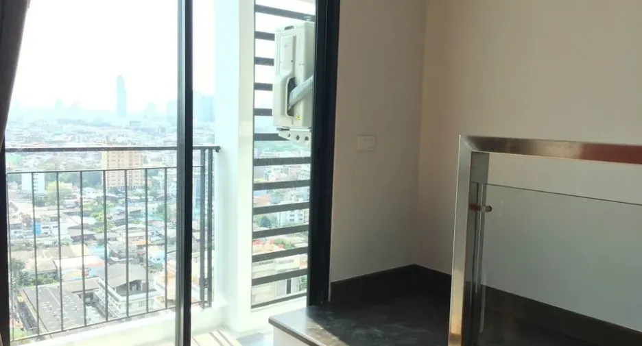 For rent 1 bed condo in Sathon, Bangkok