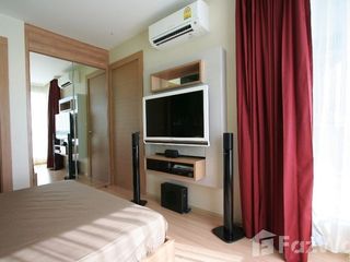 À louer 1 chambre condo à Huai Khwang, Bangkok