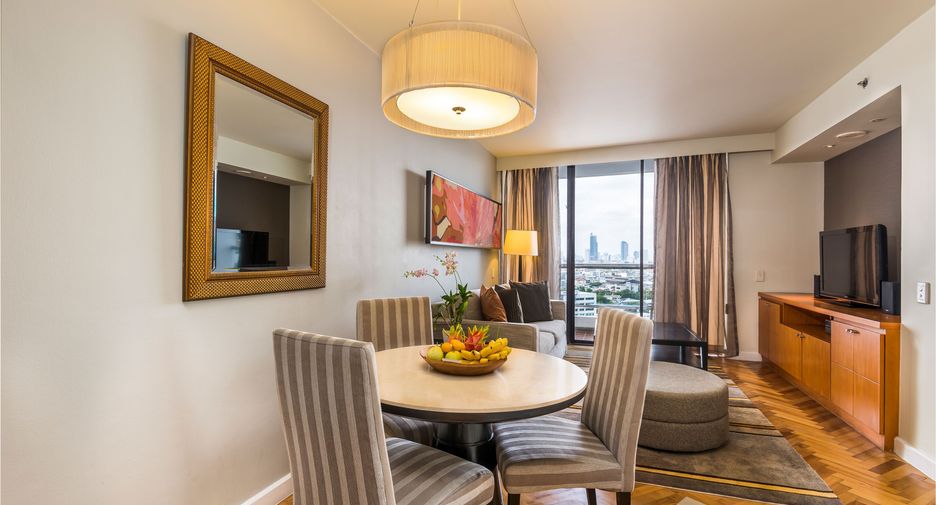 For rent 1 bed condo in Yan Nawa, Bangkok