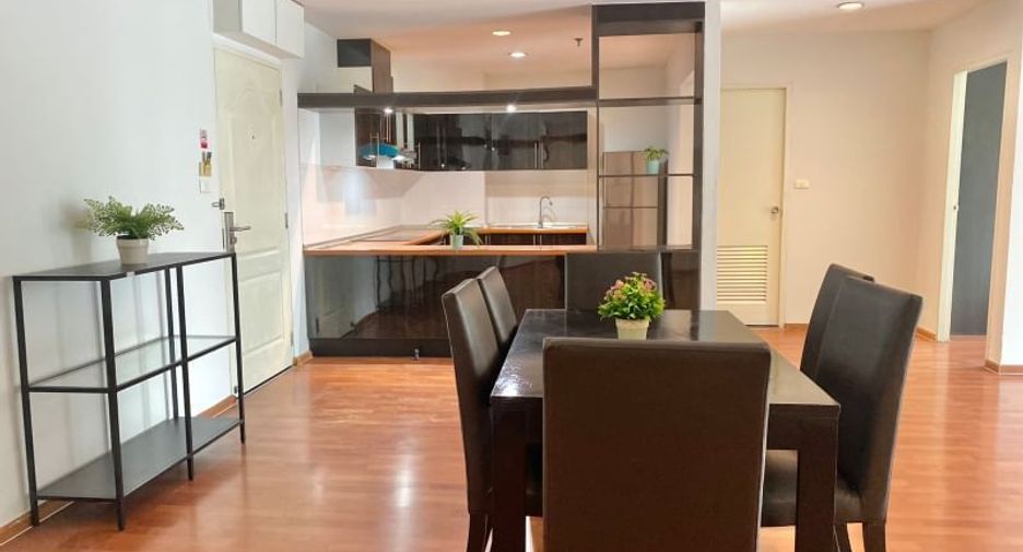 Condo en alquiler de 2 habitaciones en Khlong Toei, Bangkok