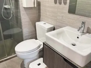 For rent 2 bedrooms condo in Bang Phlat, Bangkok