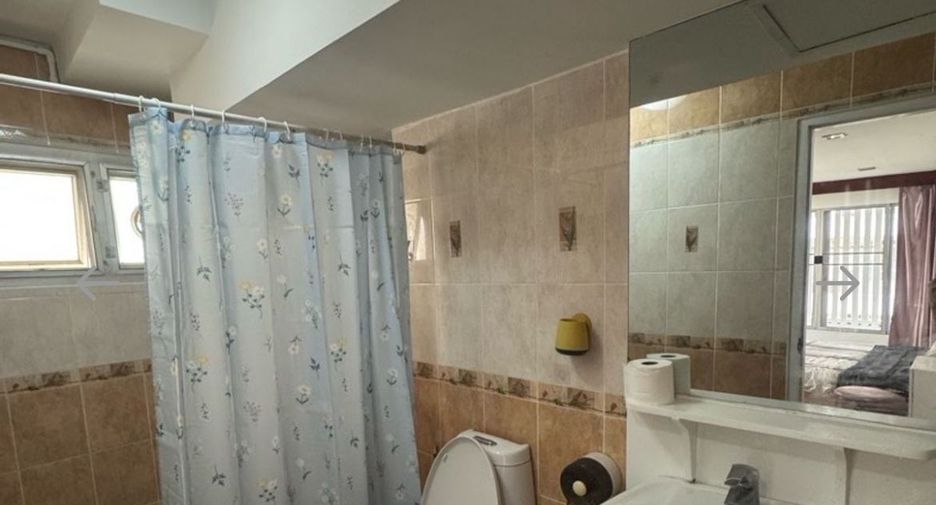 For rent 2 bedrooms condo in Suan Luang, Bangkok