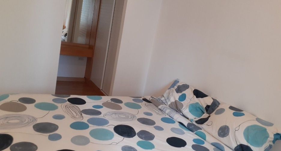 For rent 2 bedrooms apartment in Sathon, Bangkok