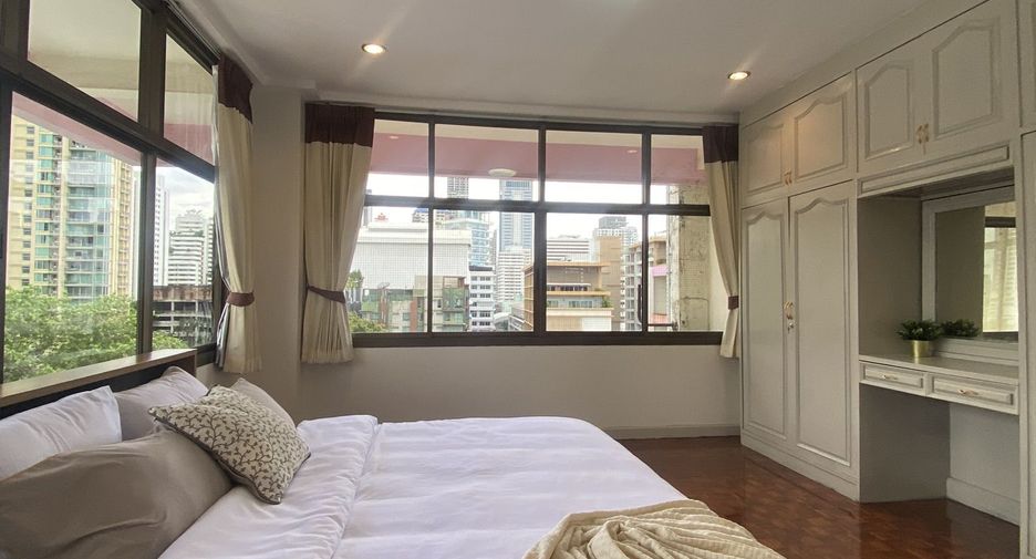 Wohnung zur Miete mit 3 Zimmer in Watthana, Bangkok