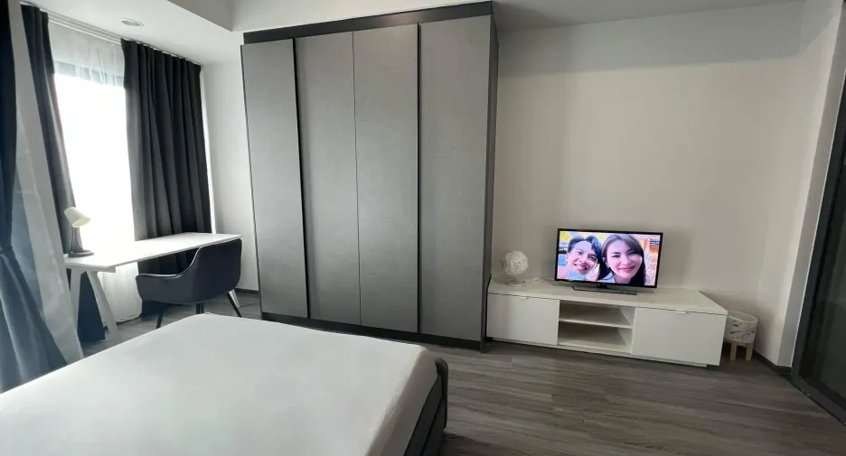 Wohnung zur Miete mit Studio in Bang Rak, Bangkok