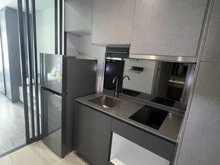 For rent studio condo in Bang Rak, Bangkok