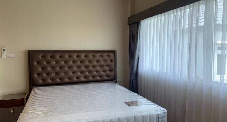 For rent 4 bedrooms house in Saphan Sung, Bangkok