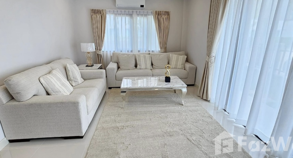 For rent 4 ベッドルーム townhouse in Bang Phli, Samut Prakan