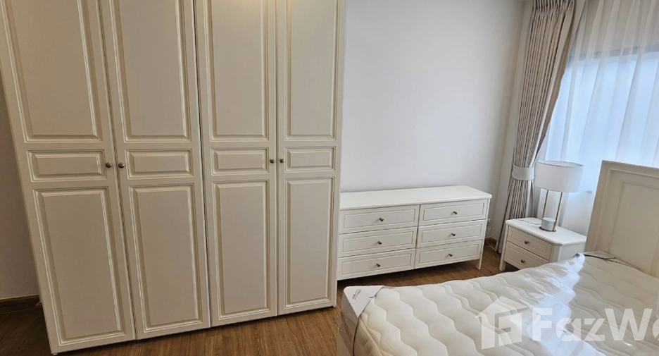 For rent 4 ベッドルーム townhouse in Bang Phli, Samut Prakan