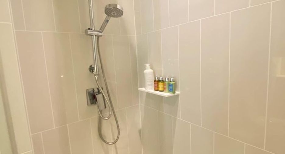 For rent 1 bed condo in Phaya Thai, Bangkok